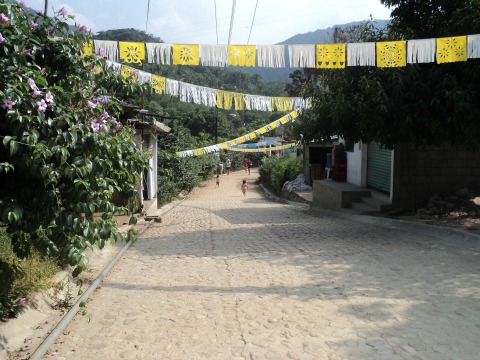 The Only Road in Quimixto 